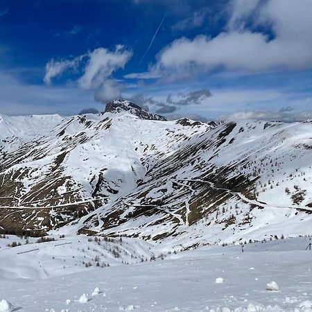 Allos, Logement Pieds Des Pistes, A 10 Minutes De La Base De Loisirs Экстерьер фото