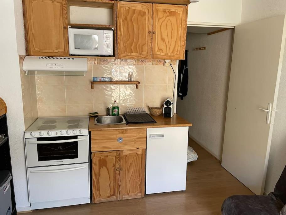 Allos, Logement Pieds Des Pistes, A 10 Minutes De La Base De Loisirs Экстерьер фото