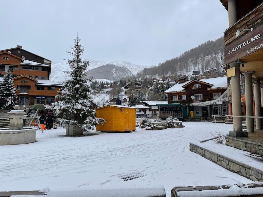Allos, Logement Pieds Des Pistes, A 10 Minutes De La Base De Loisirs Экстерьер фото